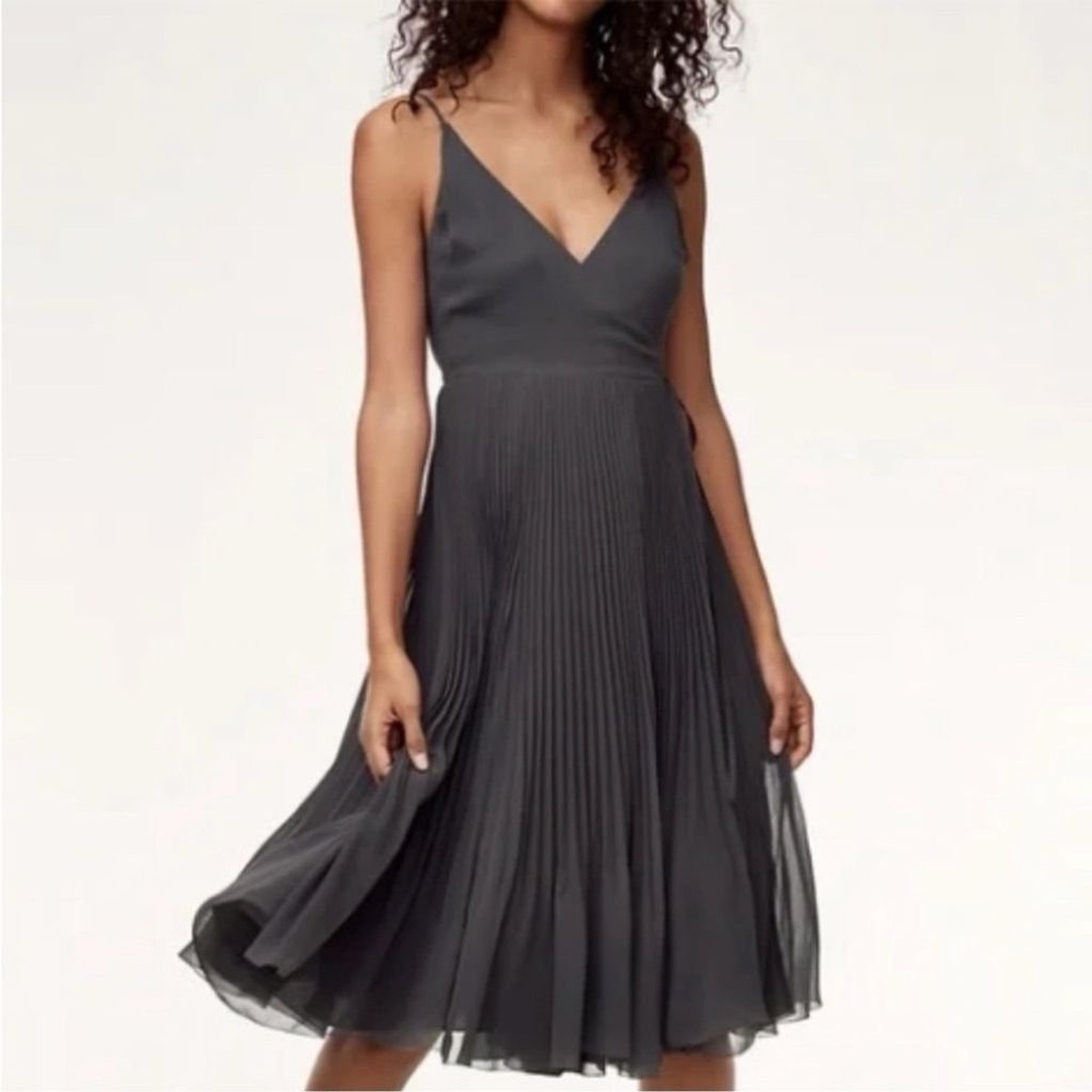 Wilfred Charcoal Gray Pleated Midi Dress